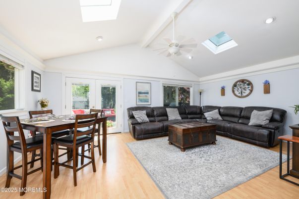 Dining room, Interior, Living room, Recessed Lighting, Wood Texture Flooring