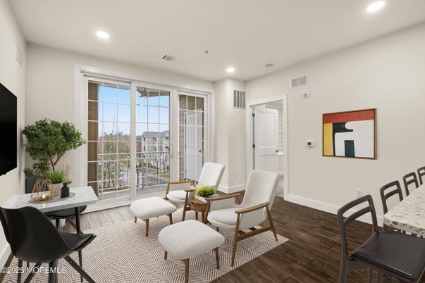 Interior, Recessed Lighting, Wood Texture Flooring