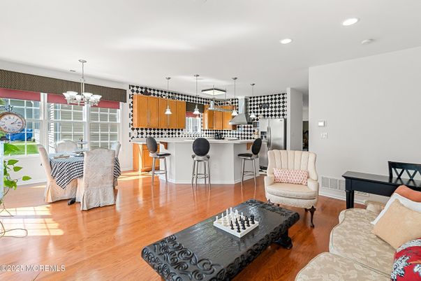 Dining room, Interior, Living room, Pendant Lights, Recessed Lighting, Wood Texture Flooring