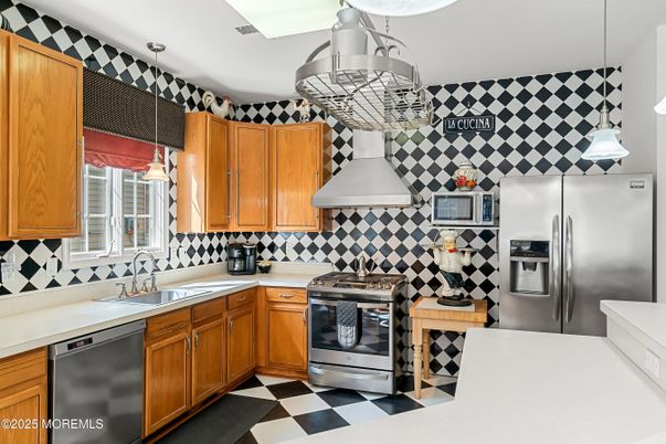 Interior, Kitchen, Pendant Lights, Stainless Steel Appliances