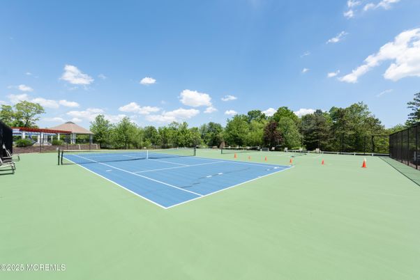 Exterior, Tennis Courts