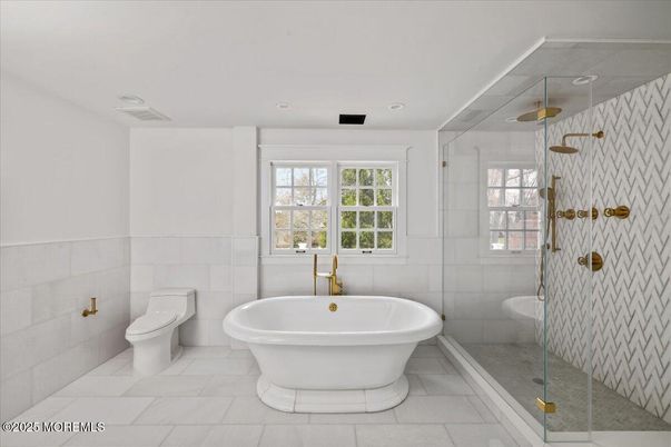 Bathroom, Free Standing Baths, Glass Shower, Interior, Recessed Lighting
