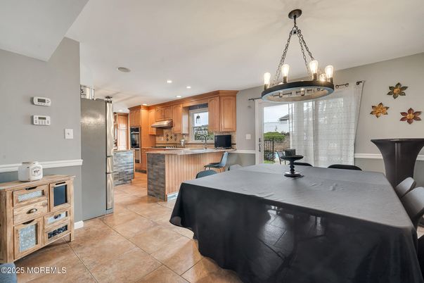 Chandelier, Dining room, Interior, Kitchen, Pendant Lights, Recessed Lighting