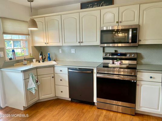 Interior, Kitchen, Pendant Lights, Stainless Steel Appliances, Wood Texture Flooring