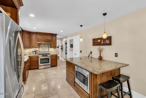 Interior, Kitchen, Pendant Lights, Recessed Lighting, Stainless Steel Appliances