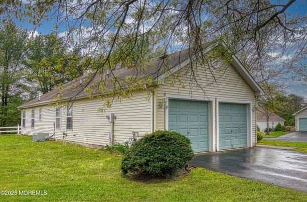 Backyard, Detached Garage, Exterior