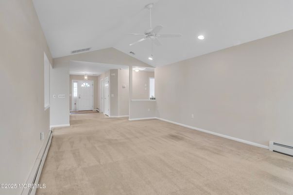 Empty room, Interior, Recessed Lighting