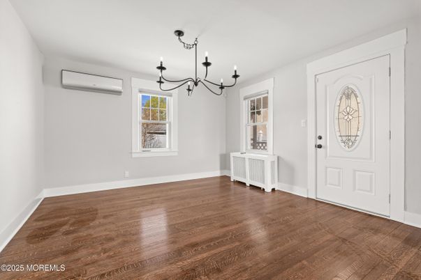 Chandelier, Empty room, Interior, Wood Texture Flooring