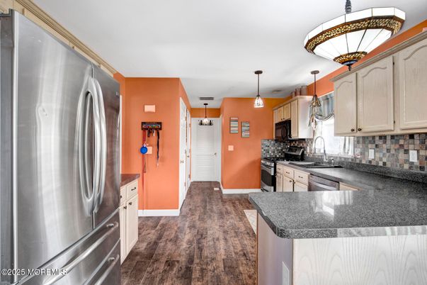 Interior, Kitchen, Pendant Lights, Stainless Steel Appliances, Wood Texture Flooring