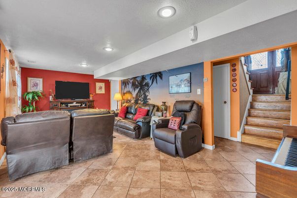 Interior, Living room, Piano, Recessed Lighting