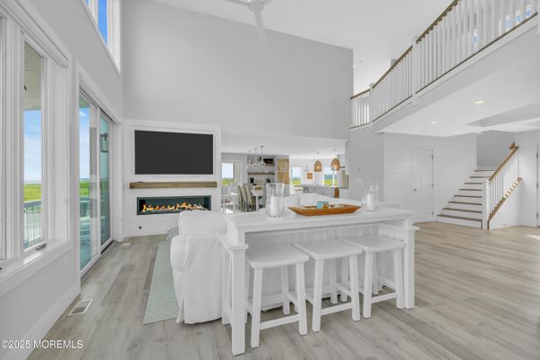 Fireplace, Interior, Living room, Pendant Lights, Recessed Lighting, Wood Texture Flooring