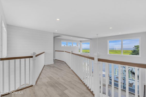 Interior, Pendant Lights, Recessed Lighting, Wood Texture Flooring