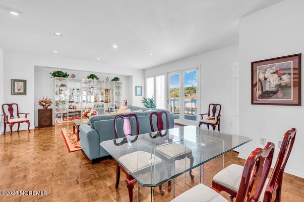 Dining room, Interior, Living room, Recessed Lighting, Wood Texture Flooring