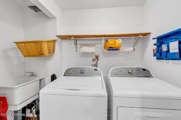 Interior, Washer