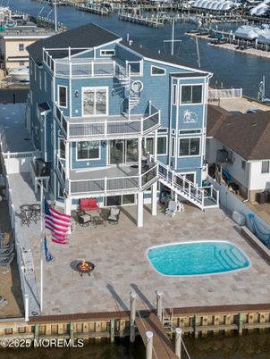 Exterior, Lake, Pool