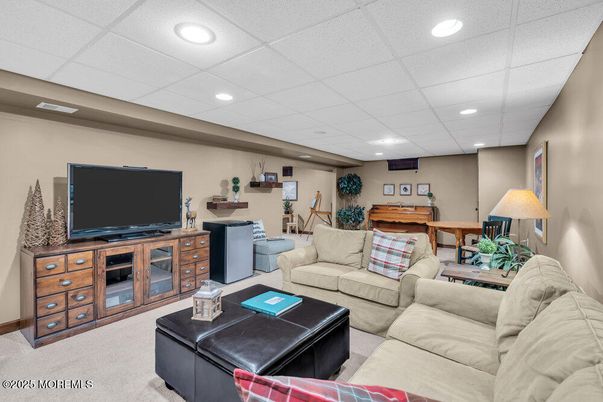 Dining room, Interior, Living room, Recessed Lighting