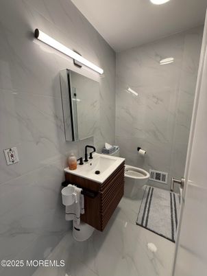 Bathroom, Interior, Marble, Marble Walls