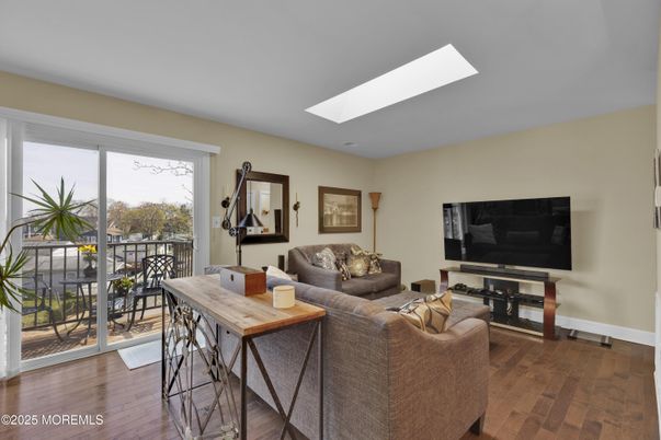 Dining room, Interior, Living room, Wood Texture Flooring
