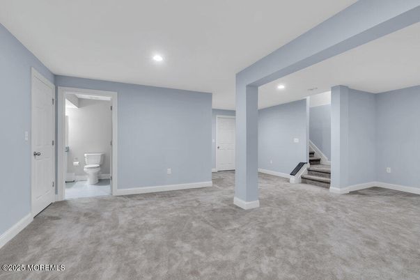 Bathroom, Empty room, Interior, Recessed Lighting