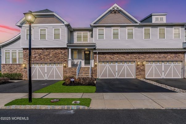 Attached, Exterior, Facade, Brick Facade, Rowhouse