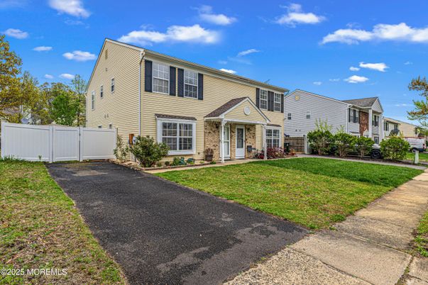 Backyard, Exterior, Facade, Georgian
