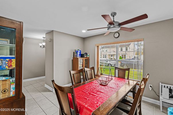 Dining room, Interior, Recessed Lighting