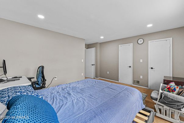 Bedroom, Home Office, Interior, Recessed Lighting, Wood Texture Flooring