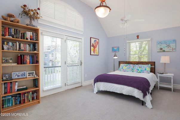 Bedroom, Interior, Pendant Lights
