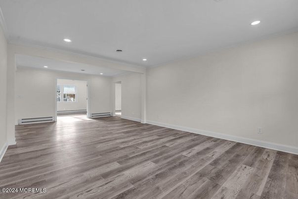 Empty room, Interior, Recessed Lighting, Wood Texture Flooring