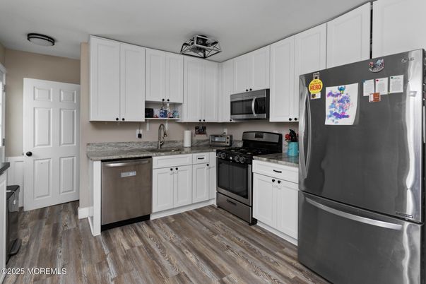 Interior, Kitchen, Stainless Steel Appliances, Wood Texture Flooring