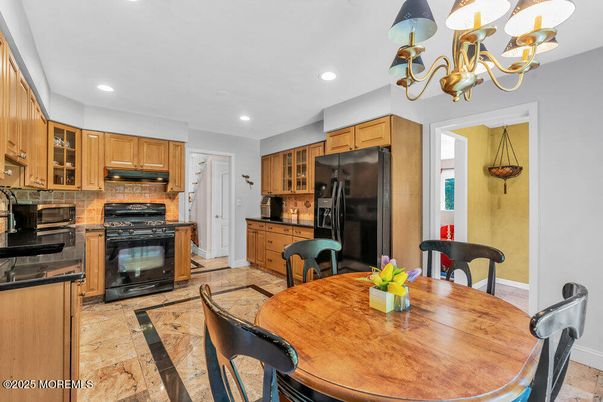 Dining room, Interior, Kitchen, Recessed Lighting