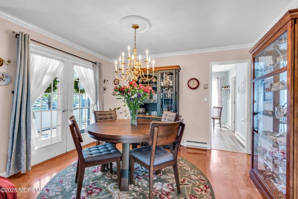 Chandelier, Dining room, Interior, Wood Texture Flooring