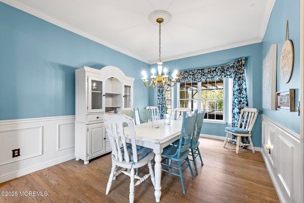 Chandelier, Dining room, Interior, Wood Texture Flooring
