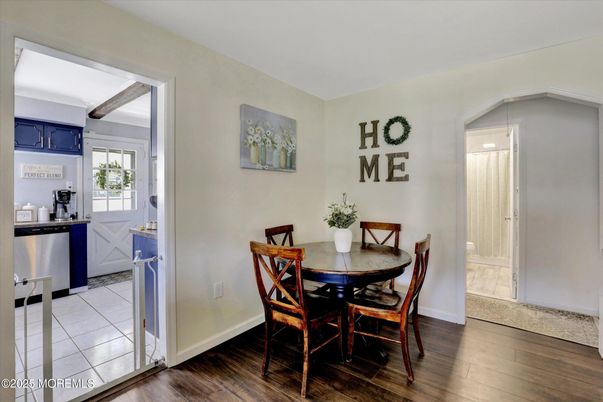 Dining room, Interior, Wood Texture Flooring