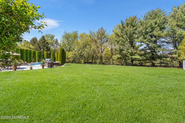 Backyard, Exterior, Hot Tub