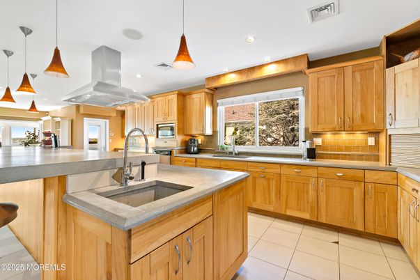 Interior, Kitchen, Pendant Lights, Recessed Lighting