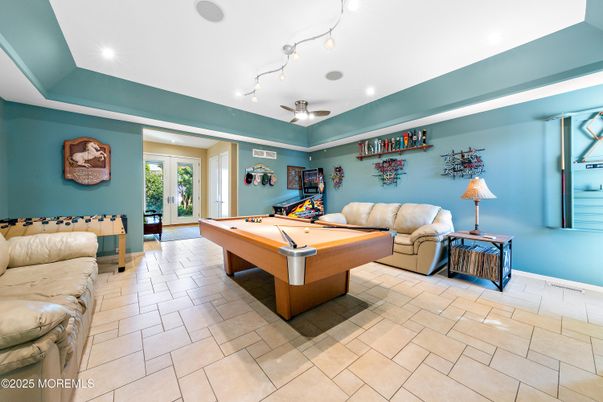 Billiard Table, Game Room, Interior, Recessed Lighting