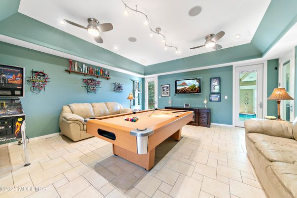 Billiard Table, Game Room, Interior, Recessed Lighting