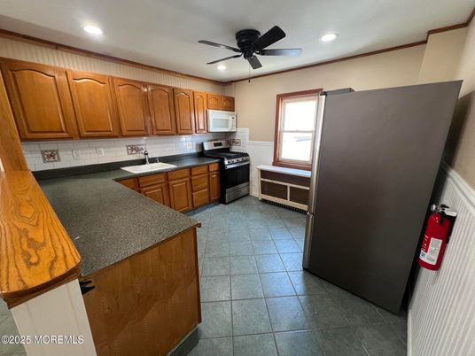 Interior, Kitchen, Recessed Lighting