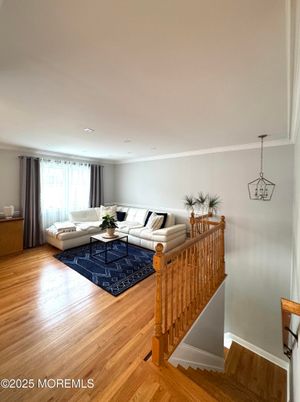 Interior, Living room, Pendant Lights, Recessed Lighting, Wood Texture Flooring