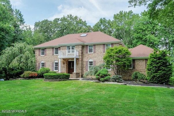 Backyard, Exterior, Facade, Brick Facade, Georgian