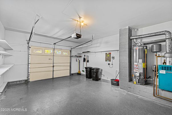 Garage, Interior