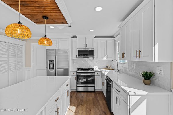 Interior, Kitchen, Pendant Lights, Recessed Lighting, Stainless Steel Appliances, Wooden Ceilings, Wood Texture Flooring