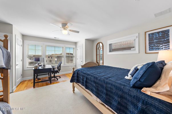 Bedroom, Home Office, Interior, Wood Texture Flooring
