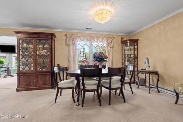 Chandelier, Dining room, Interior
