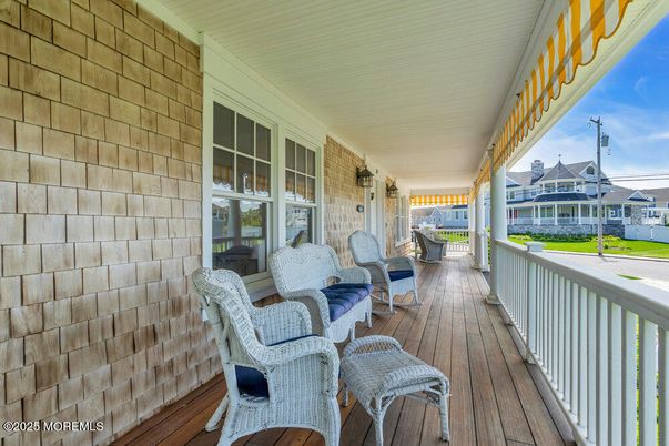 Exterior, Wood Texture Flooring
