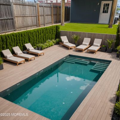 Exterior, Pool