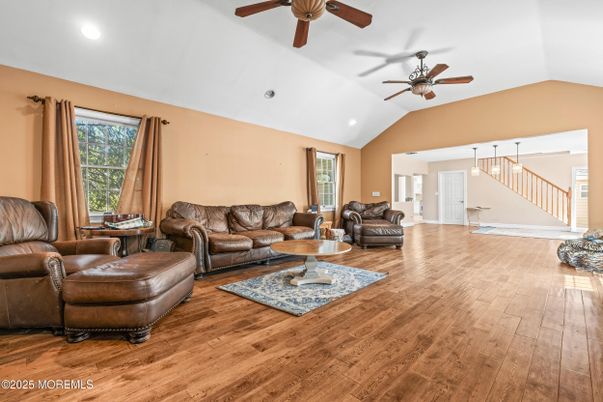 Interior, Living room, Pendant Lights, Recessed Lighting, Wood Texture Flooring