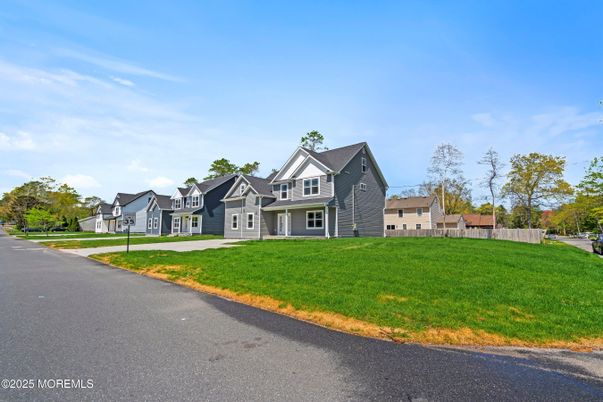 Exterior, Facade, Cape Cod