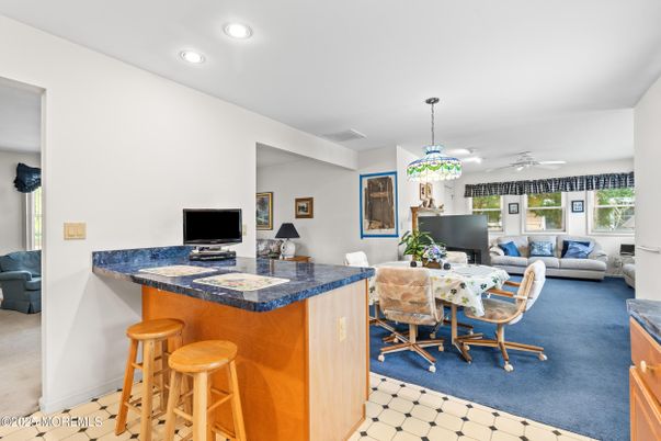 Dining room, Interior, Living room, Pendant Lights, Recessed Lighting